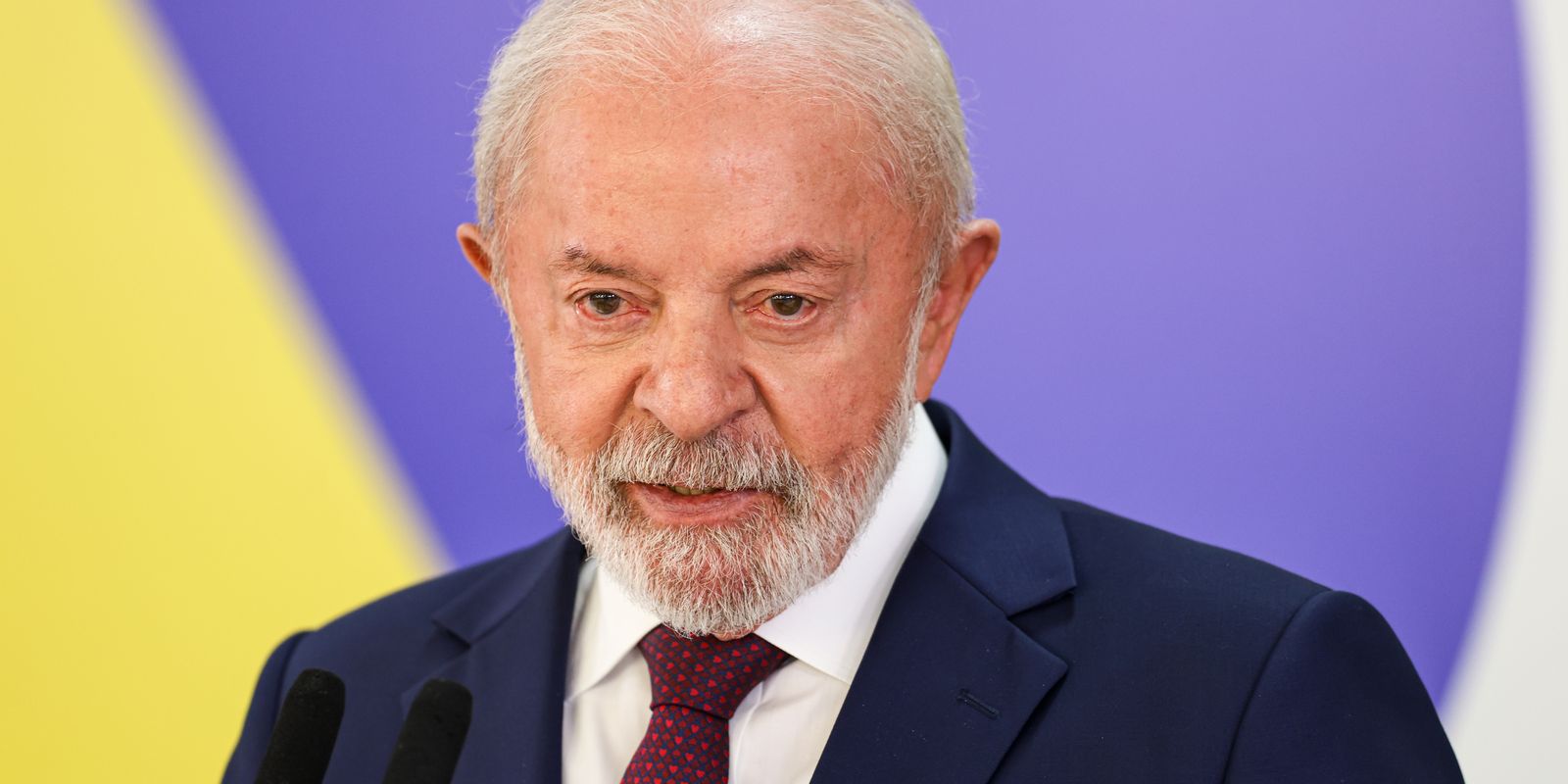 lula-diz-que-salario-minimo-e-baixo,-mas-aponta-importancia-de-direito