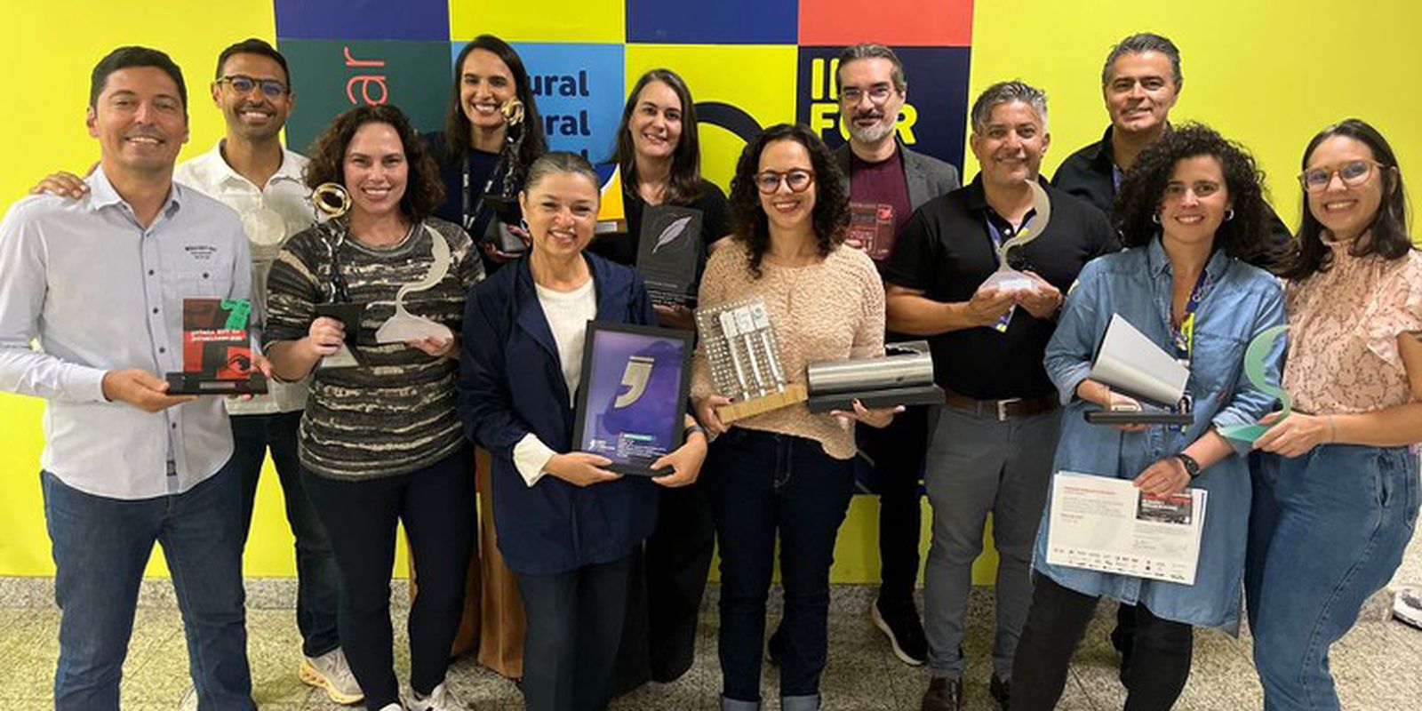 caminhos-da-reportagem,-da-tv-brasil,-ultrapassa-marca-de-100-premios