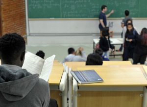 sc:-assembleia-proibe-cotas-raciais-em-universidades-estaduais