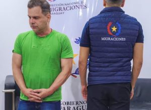 ex-diretor-da-prf-levou-pitbull-e-sacos-de-racao-em-fuga-para-paraguai