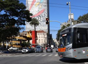 prefeitura-de-sp-anuncia-aumento-nas-passagens-de-onibus-para-r$-5,30